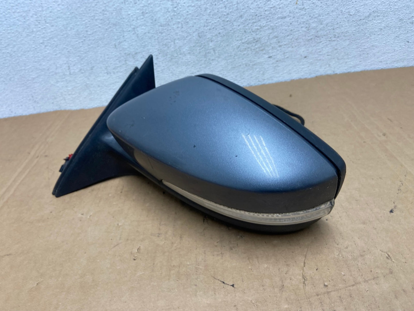 2012 to 2016 Volkswagen Passat Left Driver LH Turn View Door Mirror AD2698 LK1