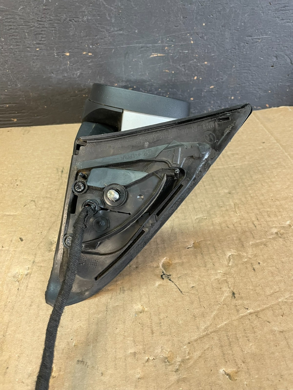 2007 - 2011 Volvo S60 Left Driver LH Front Door View Mirror AF5389 DW4