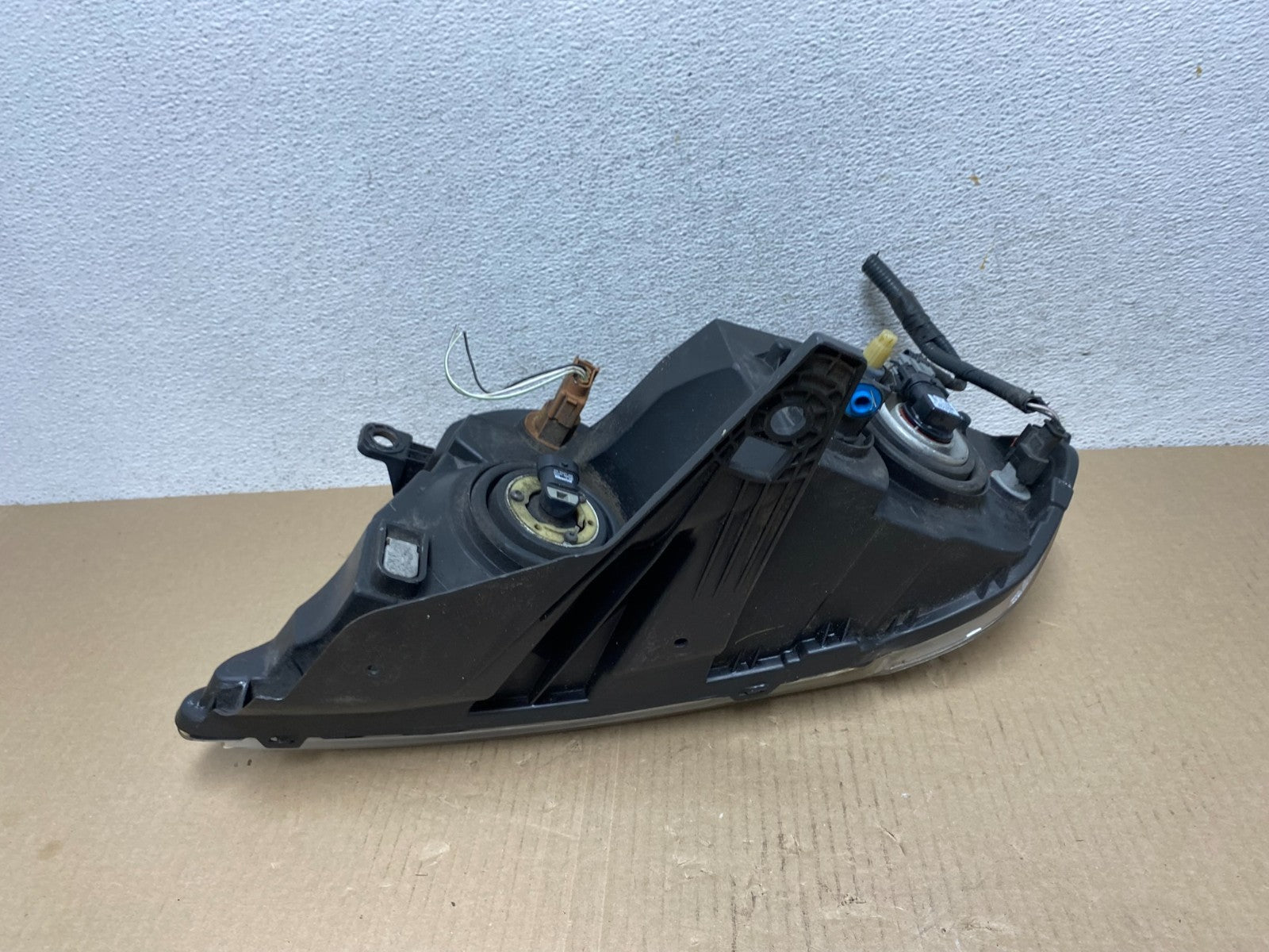 2011 to 2013 Dodge Durango Left Driver LH Side Headlight AF5788 DW4