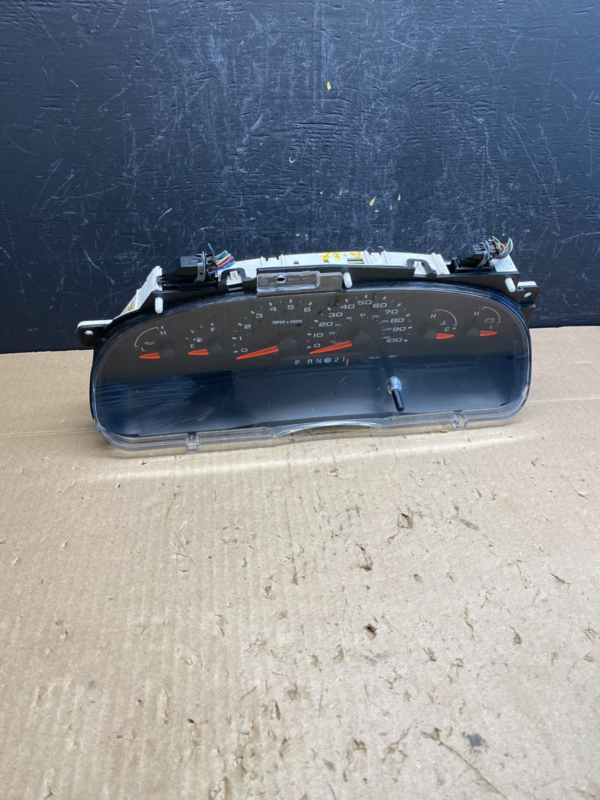 2006 Ford E350 Gauge Speedometer Cluster AC6771 DG0