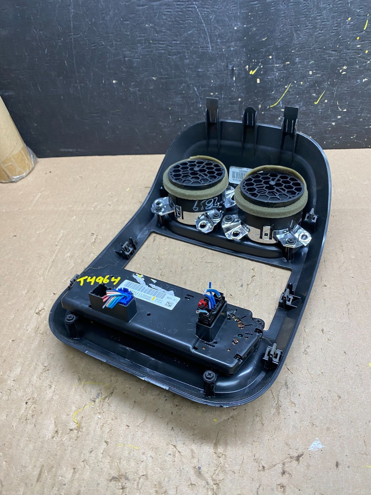 2011 to 2017 Jeep Compass Dash Climate Temperature Control Radio Bezel T4964 DG4
