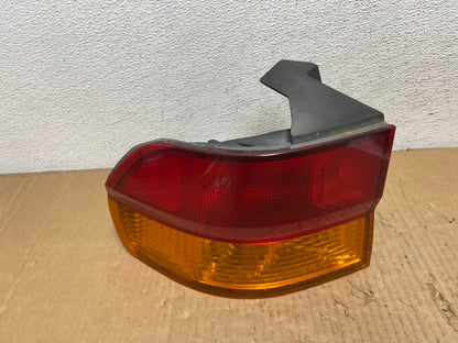 2002 2003 2004 Honda Odyssey Left Driver LH Side Tail Light AD1117 LK0