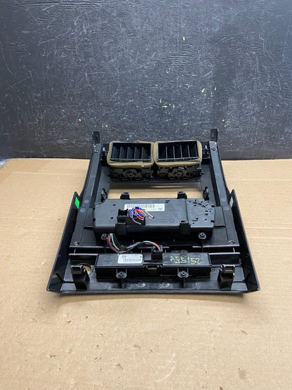 2008 to 2012 Jeep Liberty Dash Climate Temperature Control Radio Bezel AG5152 DG5