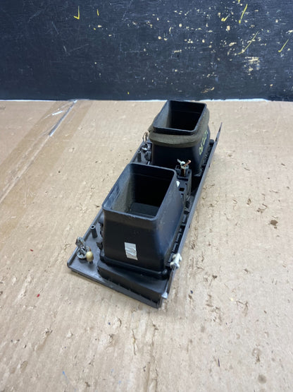 2003-2005 Lincoln Aviator Center Console Dash Analog Clock Air Vent OE ab2270 DG4