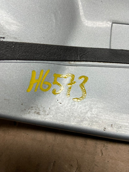2005 to 2011 Hyundai Accent Trunk Lid Hatch 3rd Brake Light Spoiler H6573 DG110