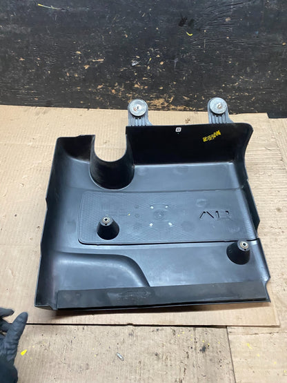 2013 to 2016 Nissan Pathfinder Engine Cover Motor Shield w5725 DG4