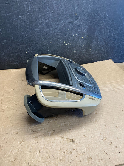 2010-2012 Buick Lacrosse Radio Climate Temperature Control Panel AF2705 DG1