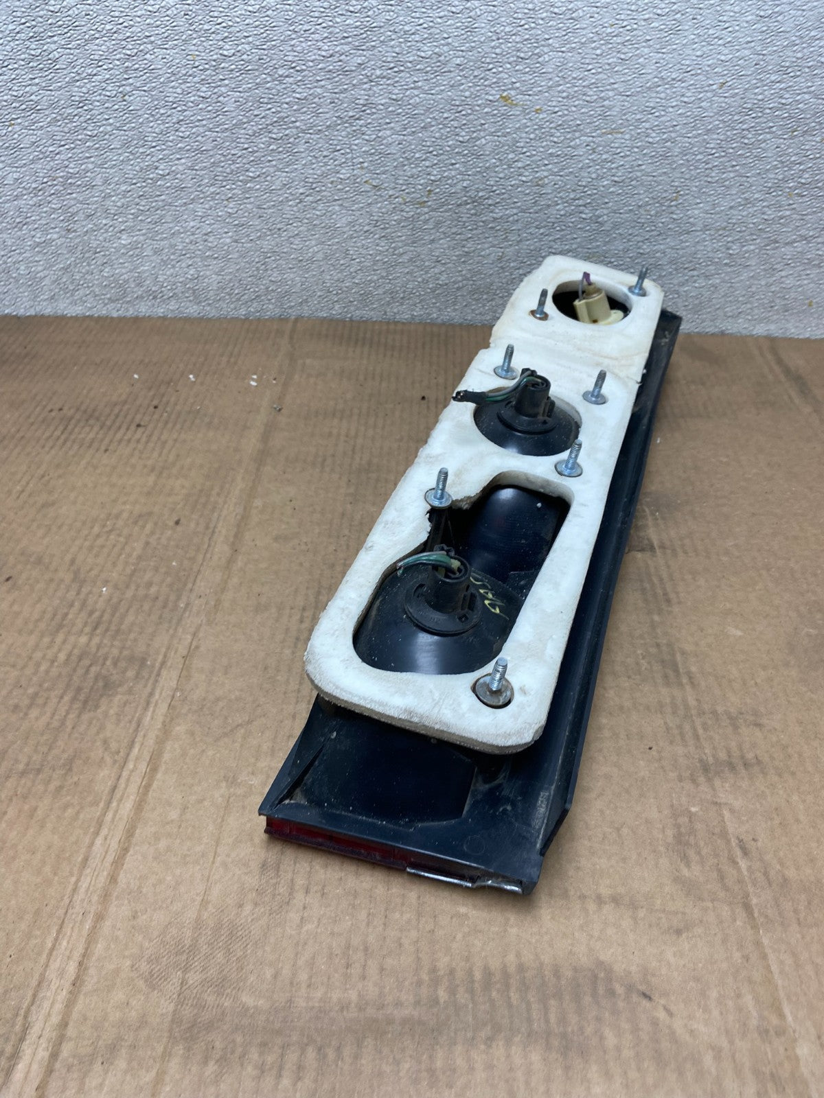 1982-1983 Chrysler Lebaron Left Driver LH Side Tail Light OEM AA5272 GD7