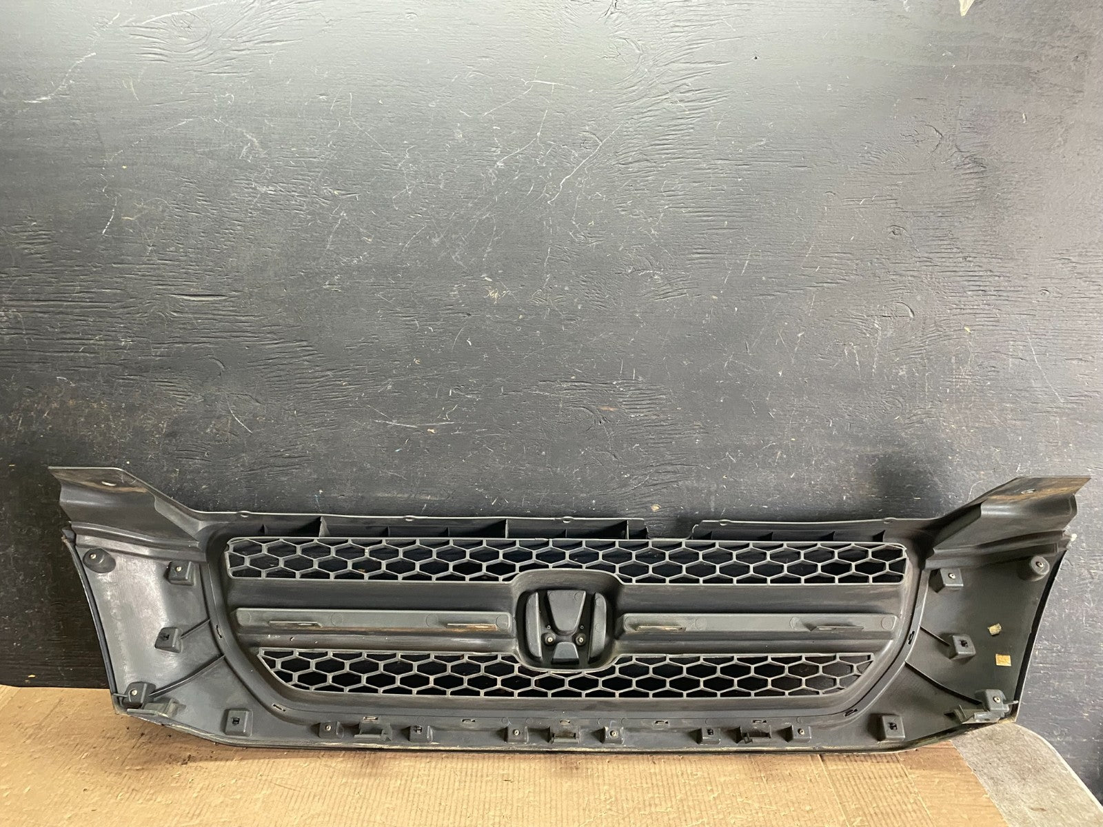2003 2004 2005 Honda Pilot Front Upper Grill Grille Oem P6101 DG9