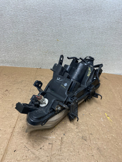 2011 to 2014 Nissan Murano Headlight Right Passenger Rh Oem Halogen AA35324