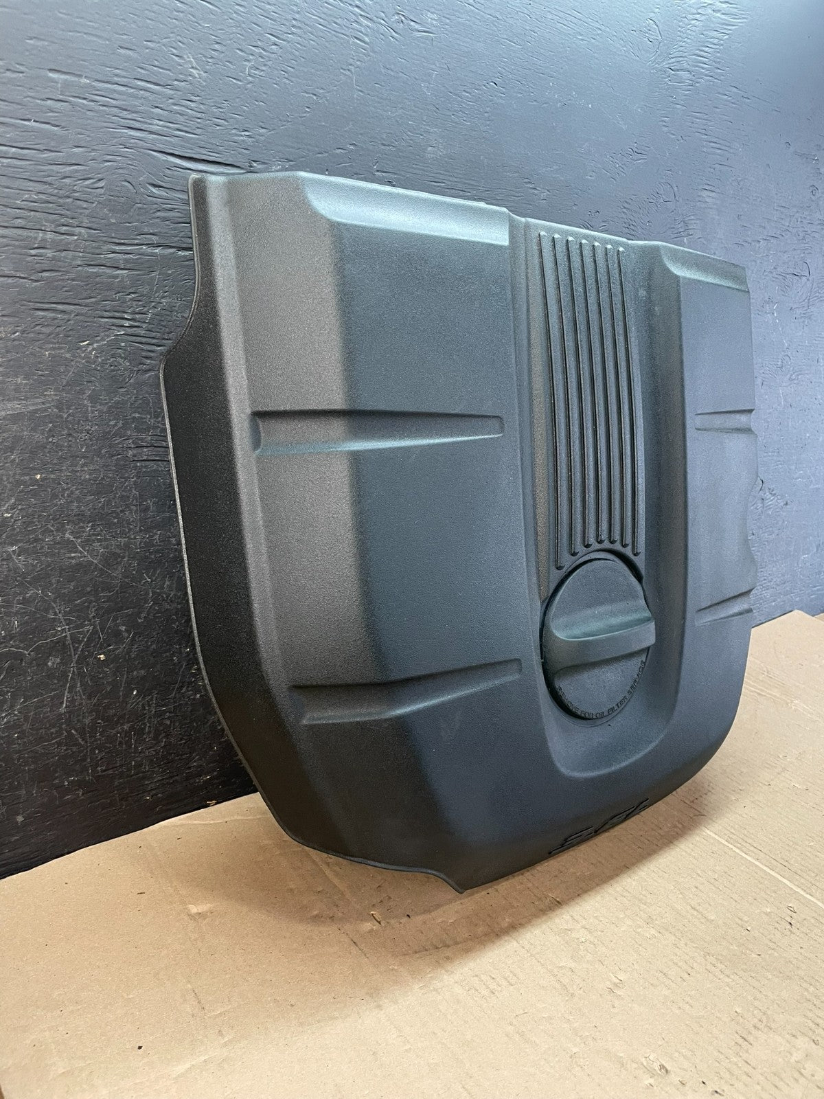 2012 to 2014 Jeep grand Cherokee 3.6L Engine Cover AD8443 DG1