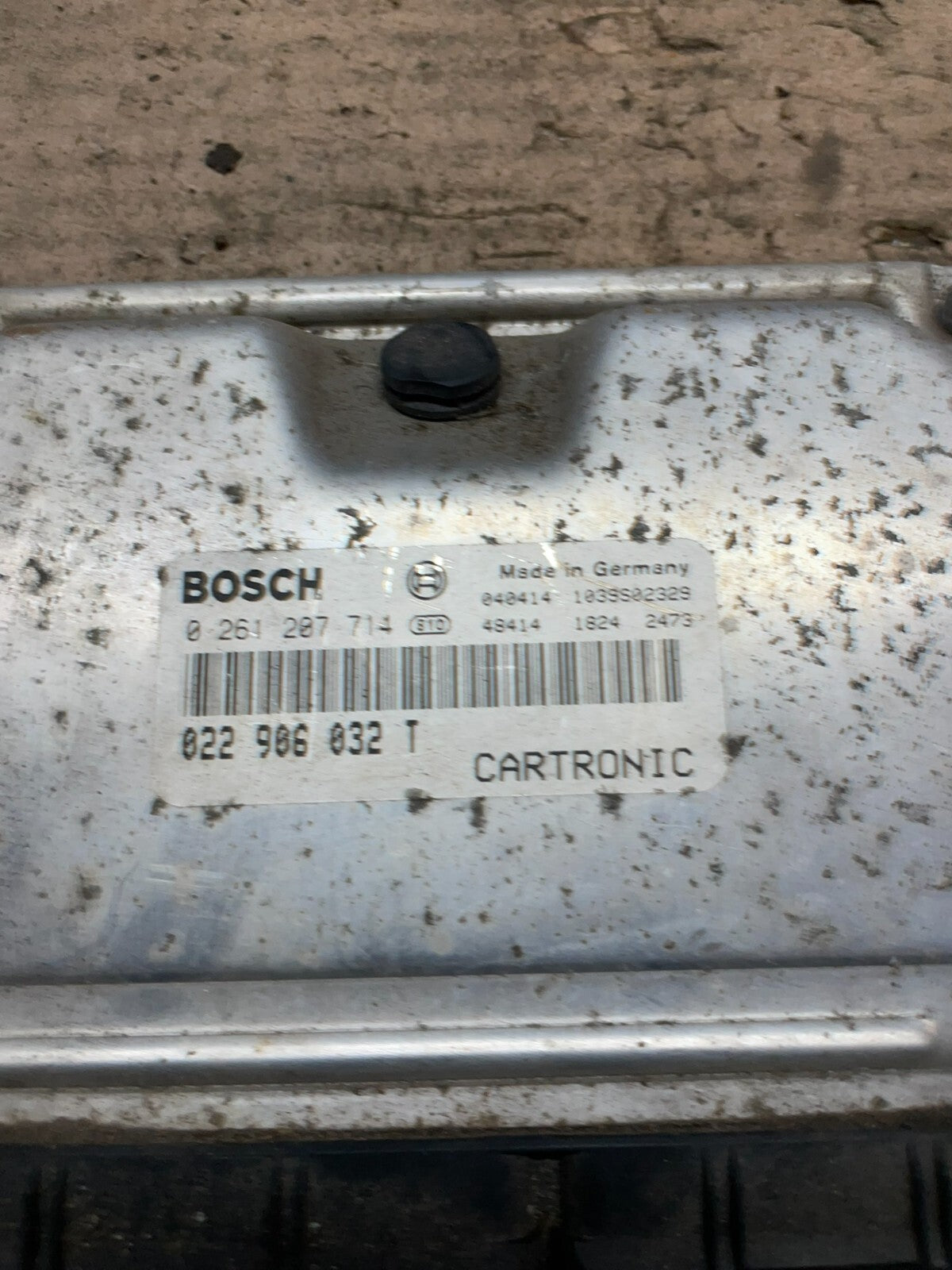 2003 to 2006 Porsche Cayenne 4.5L V8 Engine Computer ECM 022906032t G8353 PS3