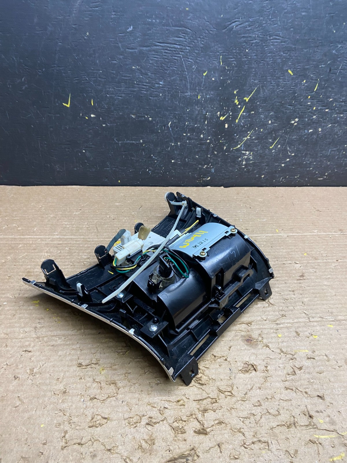 2006 2007 2008 Infiniti Fx35 Center Console Clock Storage Bezel OEM W3411 DG4