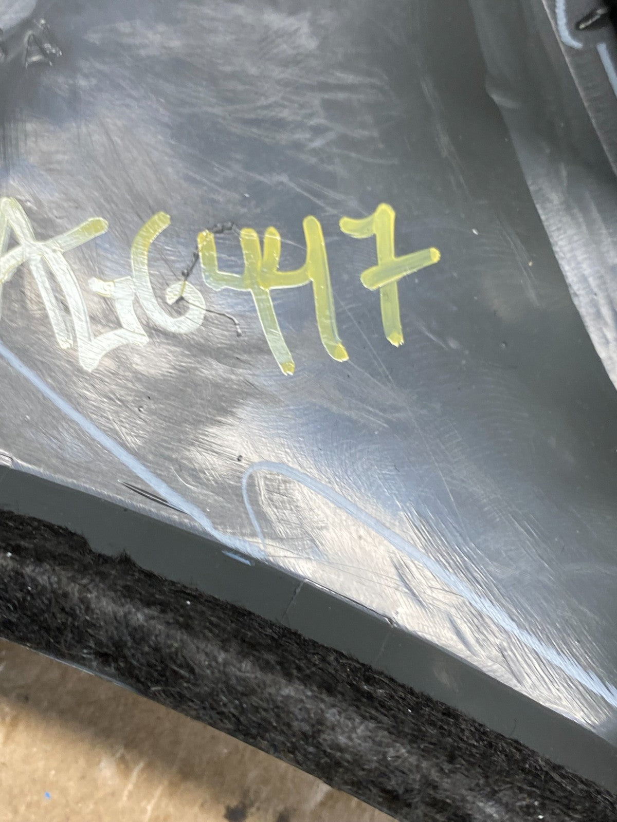 2005 to 2010 Honda Odyssey Radio Climate Control Dash Trim Bezel AG6447 DG9