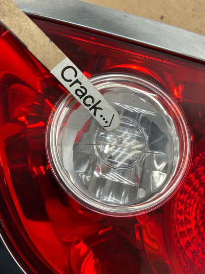 2008 - 2012 Buick Enclave Left Driver Lh Inner Tail Light AI0968 LK4