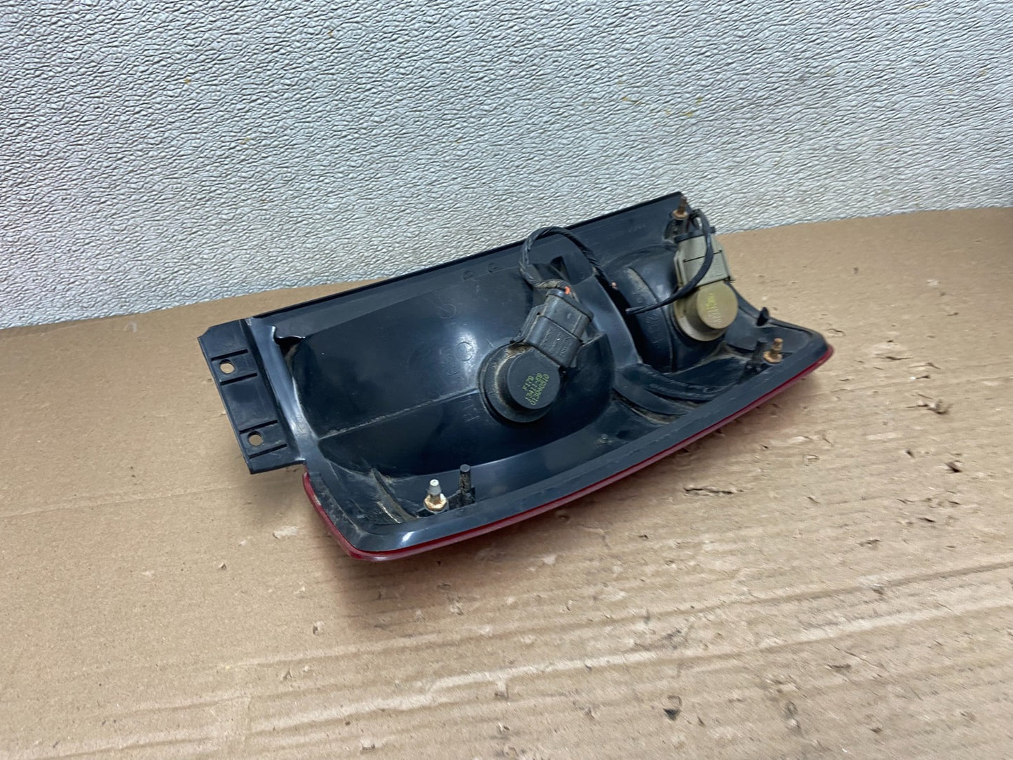 1997 to  2002 Ford Expedition Right Passenger RH  Tail light OEM AB1460 LK5