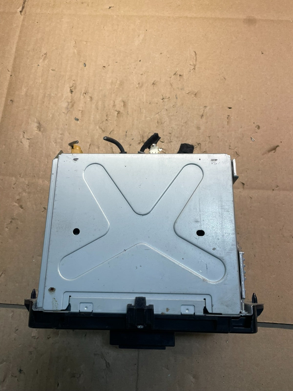 2011 to 2013 Dodge Charger Am Fm Cd Player Radio Receiver OEM W1286 DG6