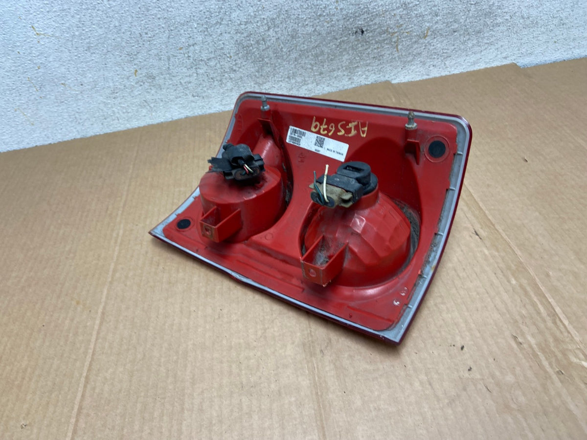 2005-2011 Dodge Dakota Lh Left Driver Side Tail Light DEPO AI5679 LK4