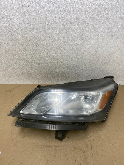 2013-2017 Chevrolet Traverse Left Driver LH Side Headlight Halogen AH6873 DW0