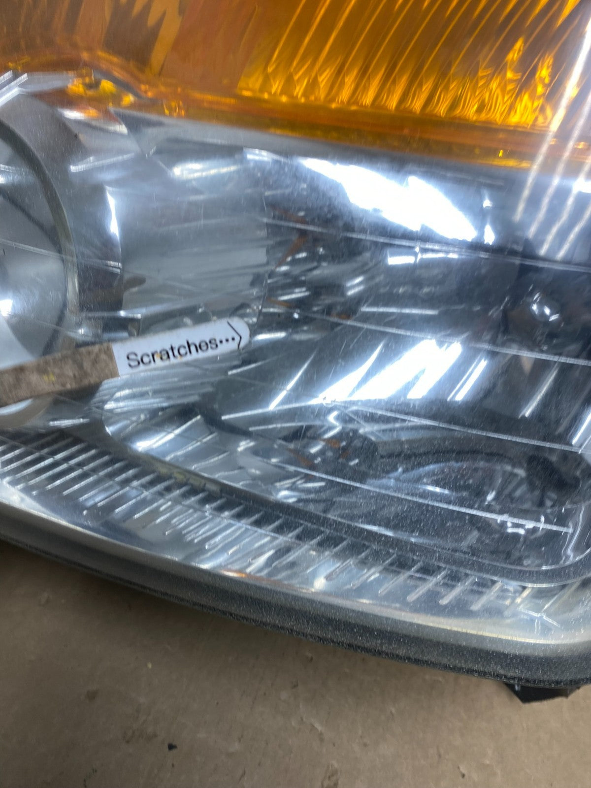 2008 - 2015 Nissan Armada Left Driver LH Headlight Halogen AC1088 DW3