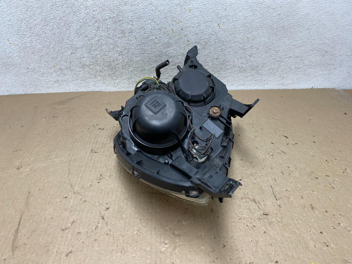2010 - 2015 Chevrolet Equinox Halogen Headlight Right Passenger Side AH7634 DW9