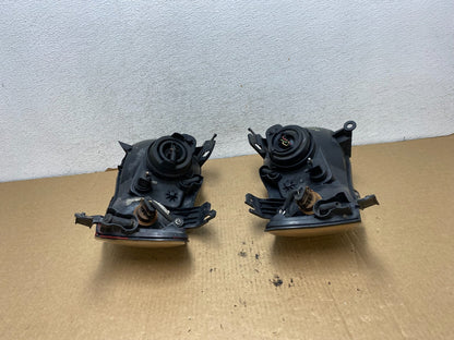 2001 - 2004 Ford Escape Headlights Left+Right Halogen AG2047 DW7