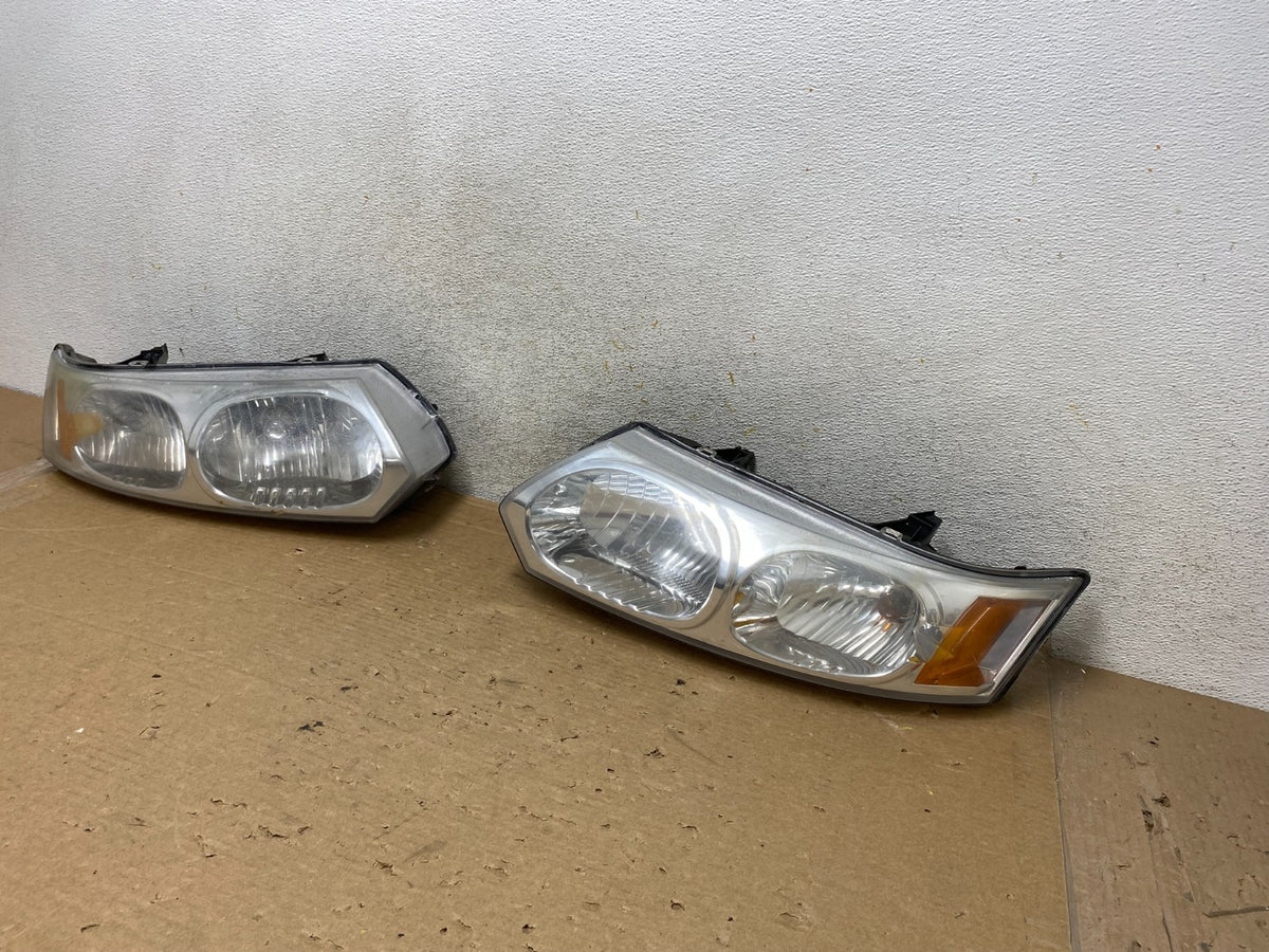 2003 to 2007 Saturn Ion Halogen Headlights Left+Right Side AH8883 DW2