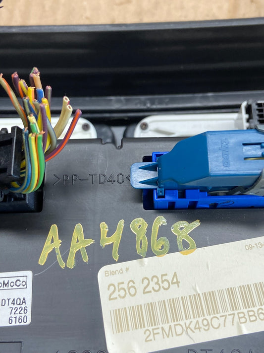 2007 - 2010 Ford Edge Heater Climate Control Radio Control Dash Bezel aa4868 DG0