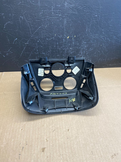2015 to 2019 Nissan Versa Dash AC Climate Control Bezel Trim ab9243  DG3