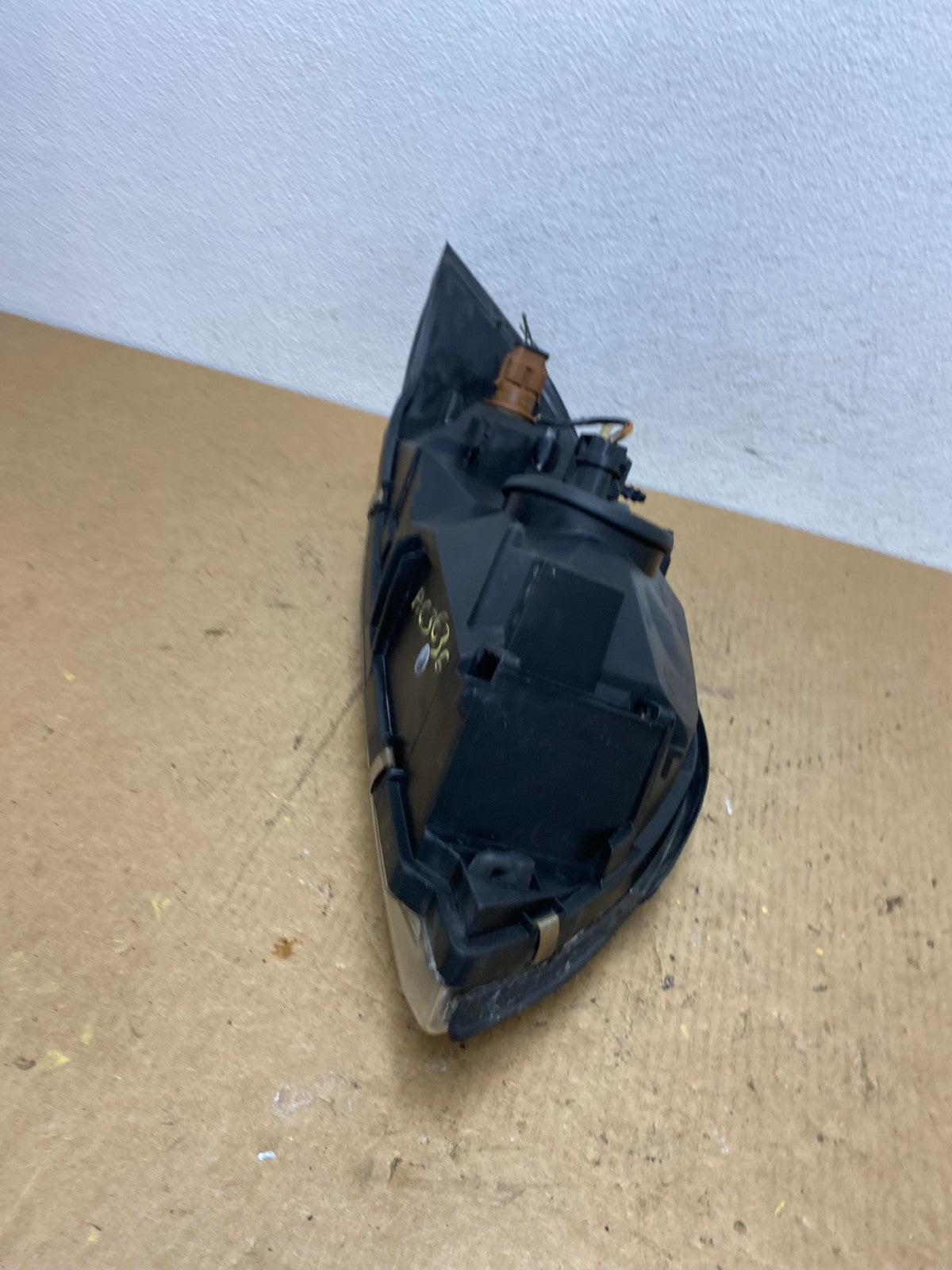 1999 to 2003 Ford Windstar Left Driver LH Halogen Headlight AC3636 DW4