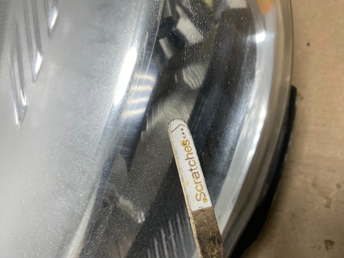 2017 - 2019 Ford Escape Left Driver LH Side Halogen Headlight AJ2026 DW3