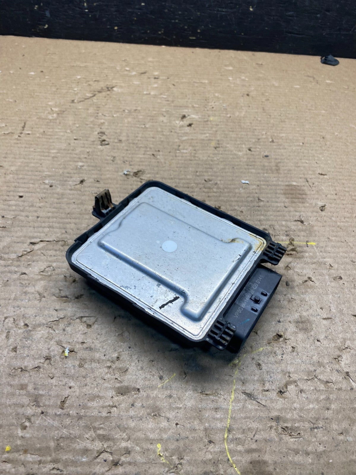 2010 2011 2012 Lincoln Mkt Adaptive Headlight Control Module s6772  DG4
