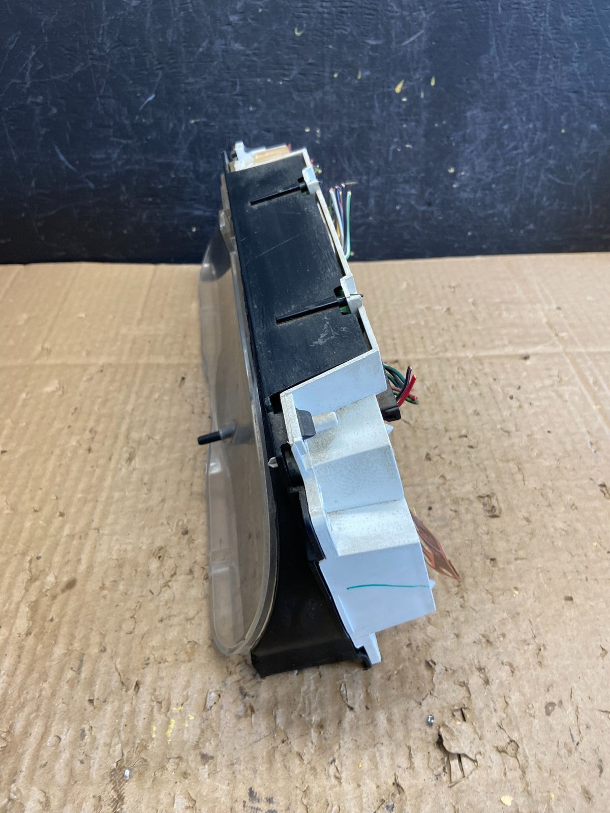 1997 to 2003 Ford E350 VAN Gauge Speedometer Cluster ad2028 DG4