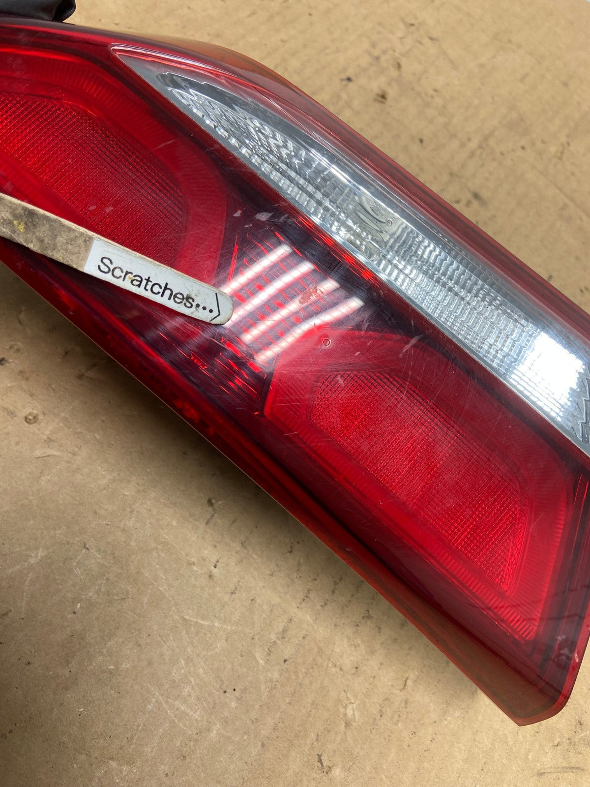 2017-2018 Hyundai Elantra Left Driver LH Side Inner Tail Light AD2835 LK3