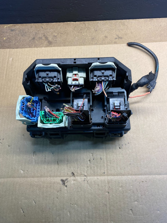2011 2014 Dodge Durango Grand Cherokee  Fusebox Fuse Box Relay Module AB4093 DG0
