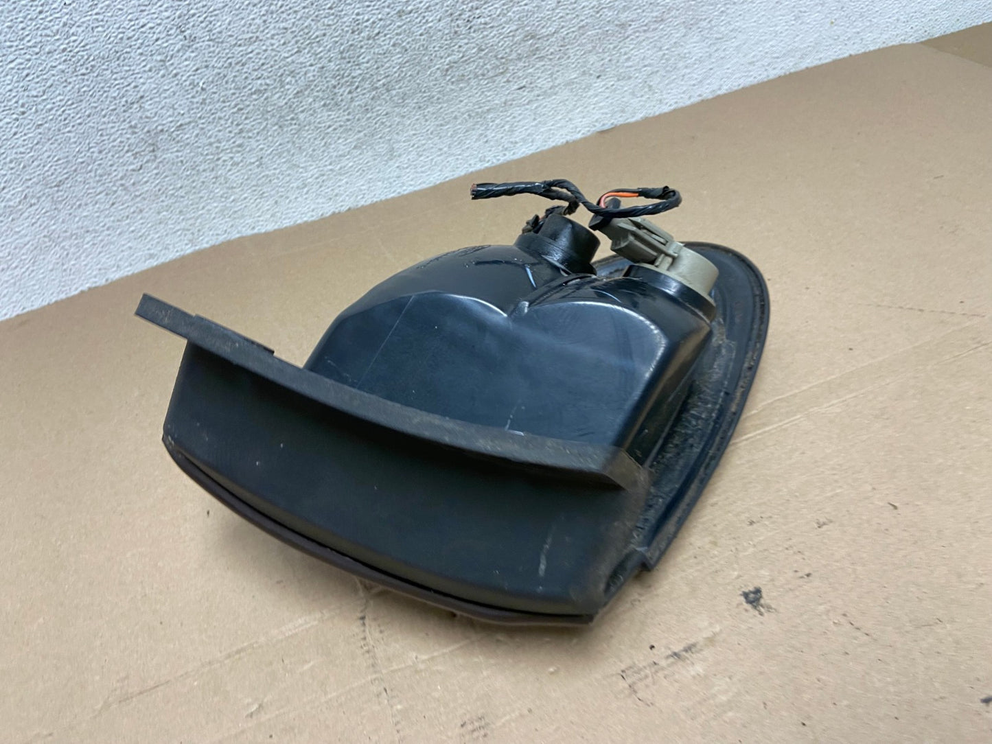 1998 to 1999 Ford Taurus Wagon Right Passenger RH Side Tail Light AF4388 LK4