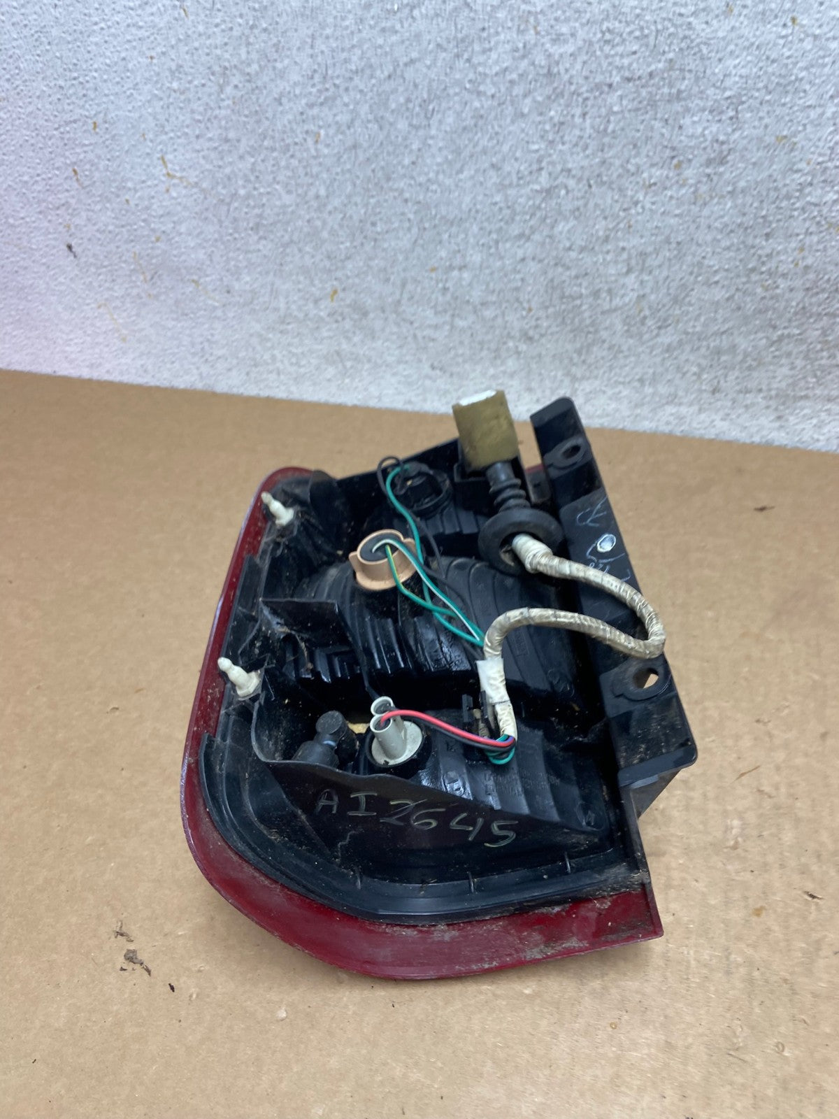 1999 to 2004 Nissan Pathfinder Right Passenger Rh Side Tail light AI2645 LK7