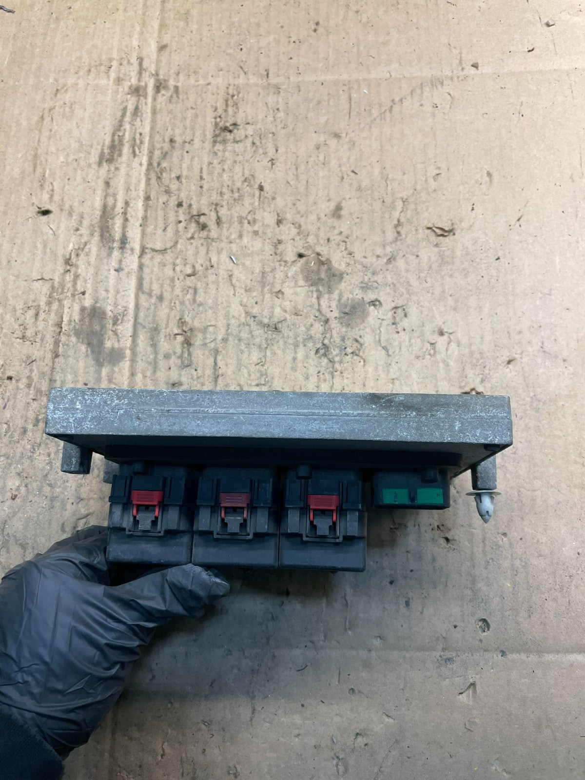 2005 to 2006 Jeep Grand Cherokee 3.7L Ecm Ecu Computer T7447 DG1