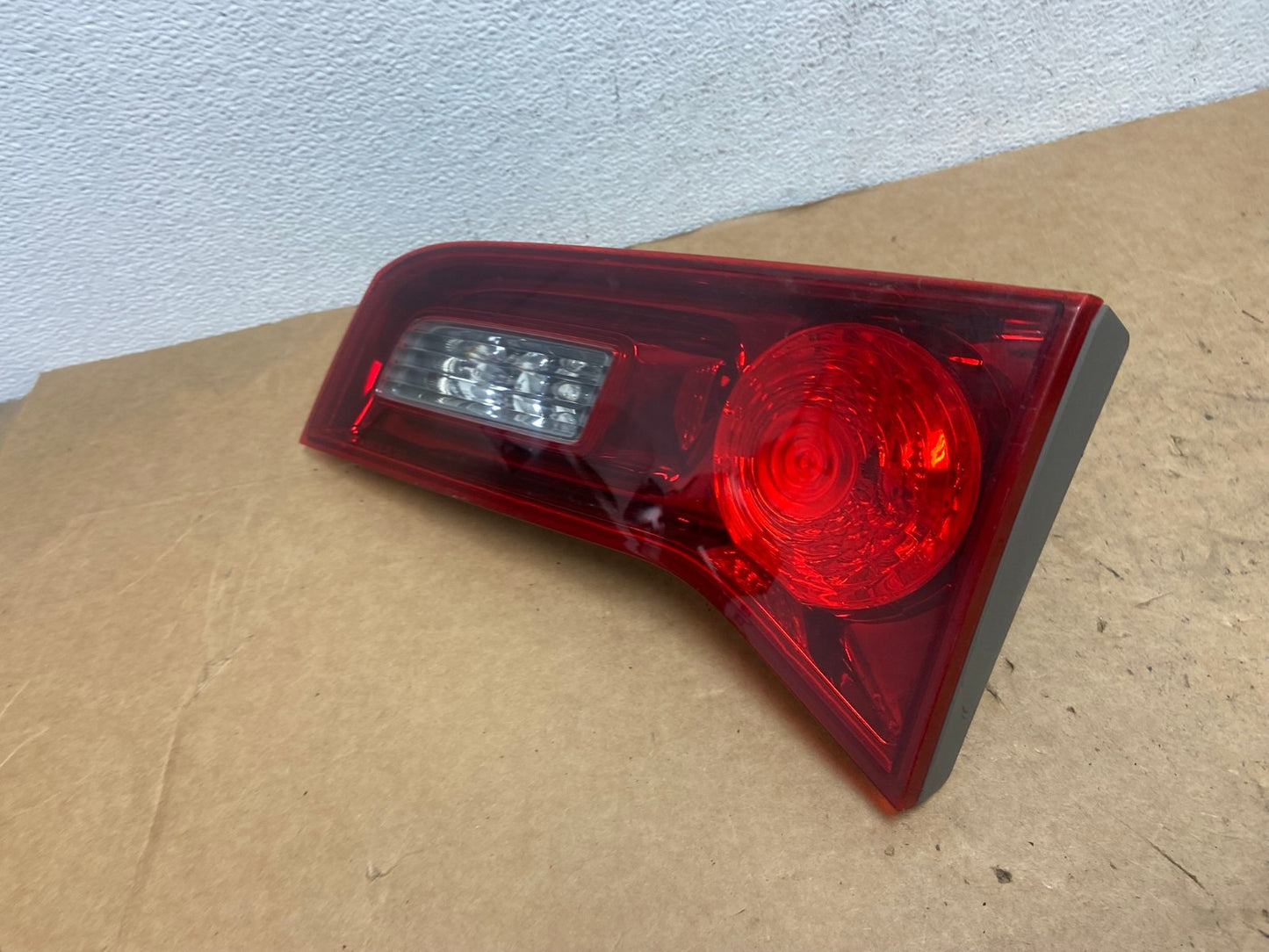 2010 2011 2012 Acura Rdx Right Passenger RH Inner Tail Light AD5265 LK1