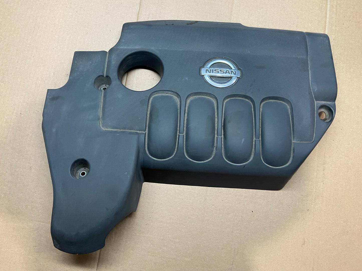 2007 to 2013 Nissan Altima 2.5 L Engine Cover i7107 DG10