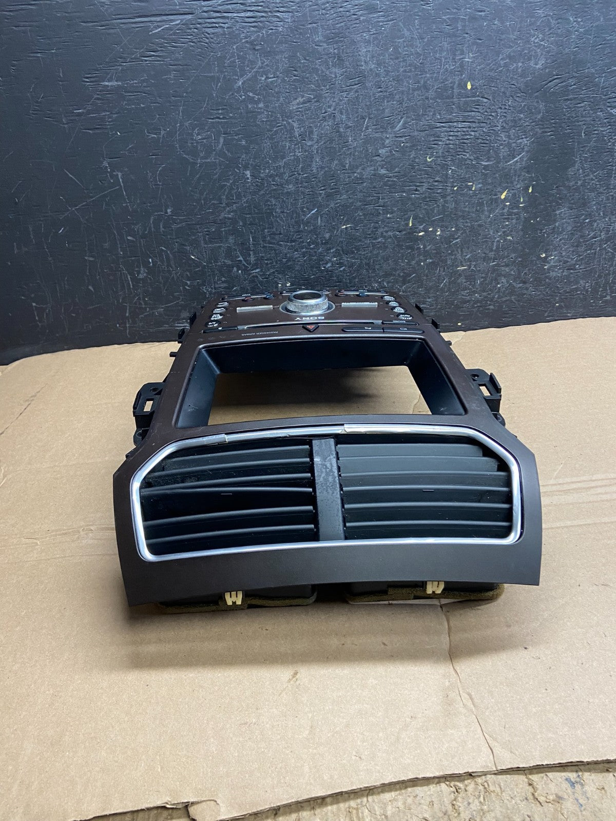2016 to 2019 Ford Explorer Radio Climate Control Trim Bezel Panel af1812 DG3