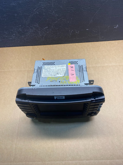 2004 2005 2006  Mercedes S430 S500 Radio Navigation Screen Display AC2722 DG4
