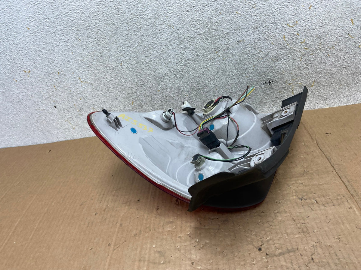 2010 to 2015 Chevrolet Equinox Left Driver Lh Side Tail Light AI5537 LK4