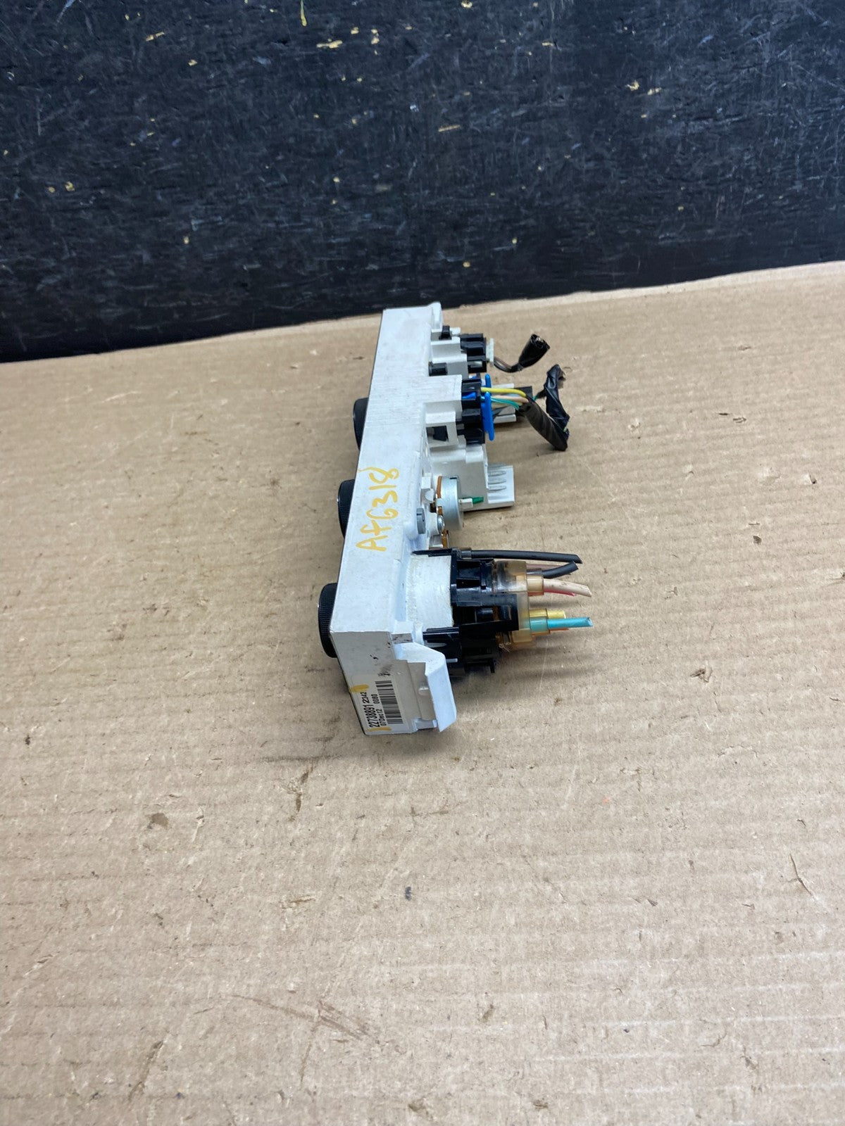 2008-2010 Chevrolet Express 1500 2500 3500 Climate Control Panel ah3561 DG2