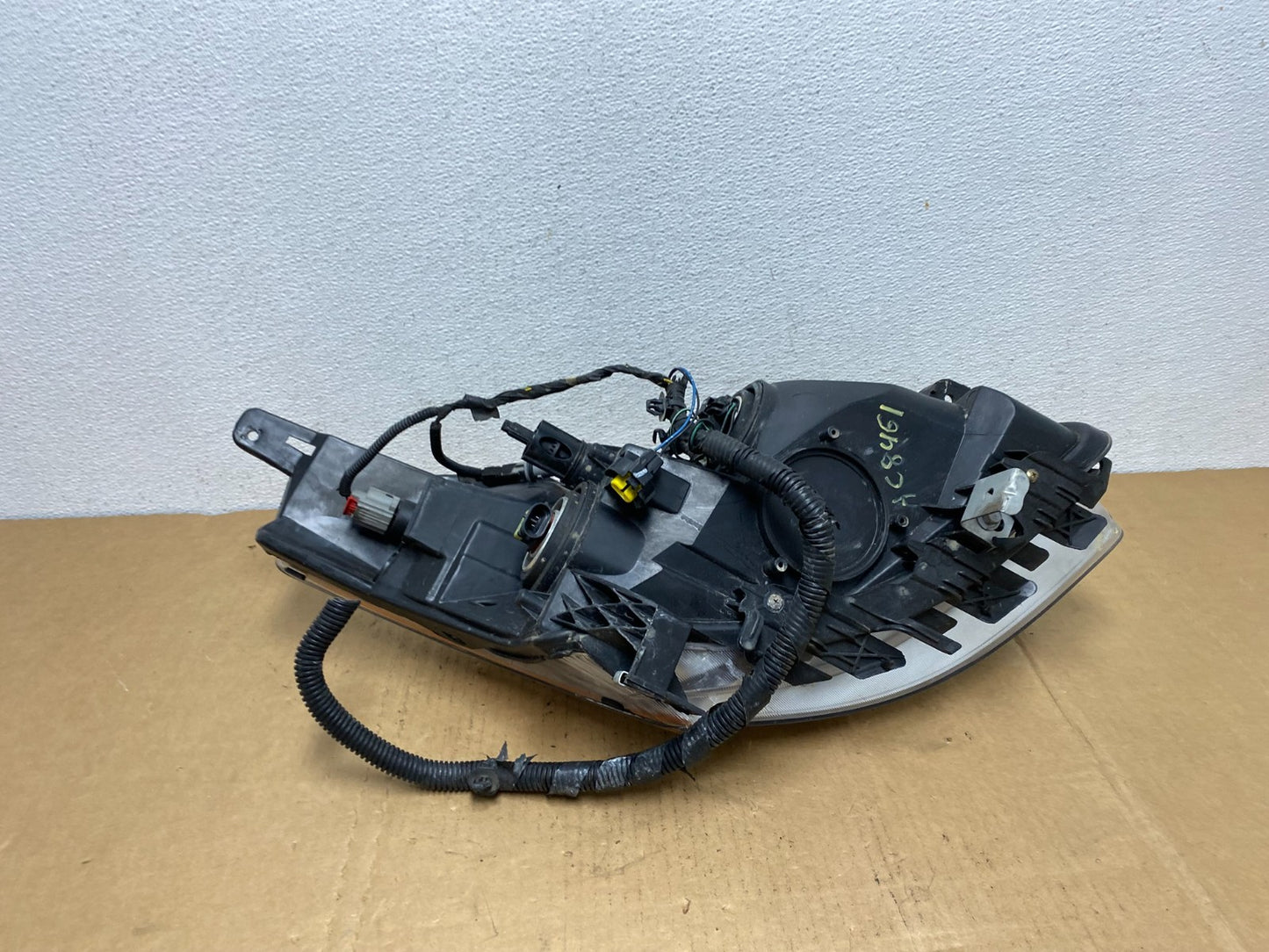 Sedan 2010 2011 2012 Nissan Altima Left Driver Side Headlight AC8461 DW7