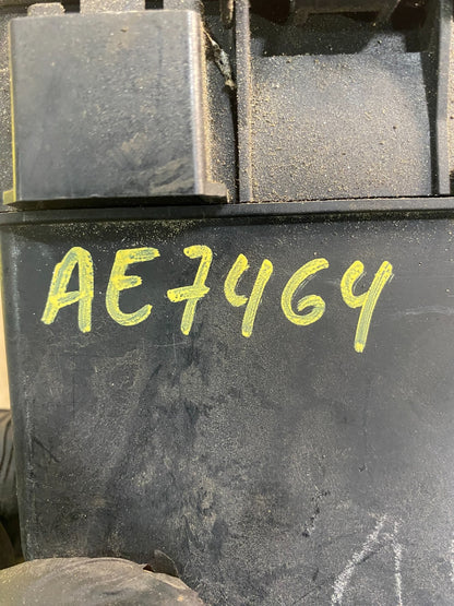 2013 Dodge Durango Grand Cherokee Fusebox Fuse Box Relay Module AE7464 DW6