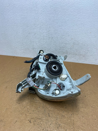 2006-2009 Toyota 4Runner Halogen Right Passenger Projector Headlight AE1615 DG6