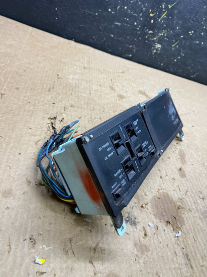 1984-1985 Chevrolet Corvette Digital Dash Information DIC Switch Panel Z4543 DG2