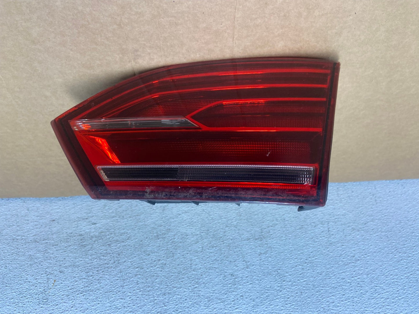 2015-2018 Volkswagen Jetta Hybrid Right Passenger Inner Tail Light AD5270 LK0