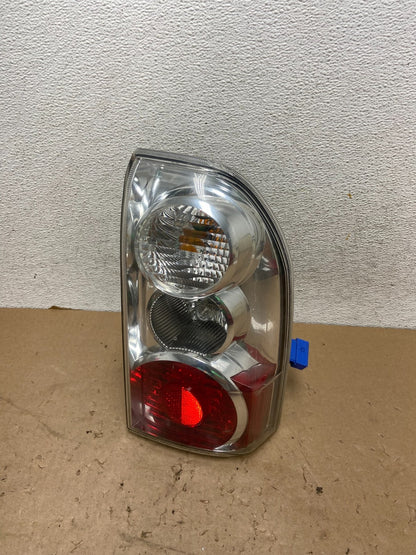 2004 2005 2006 Suzuki XL-7 Vitara Right RH Side Tail Light AG3220